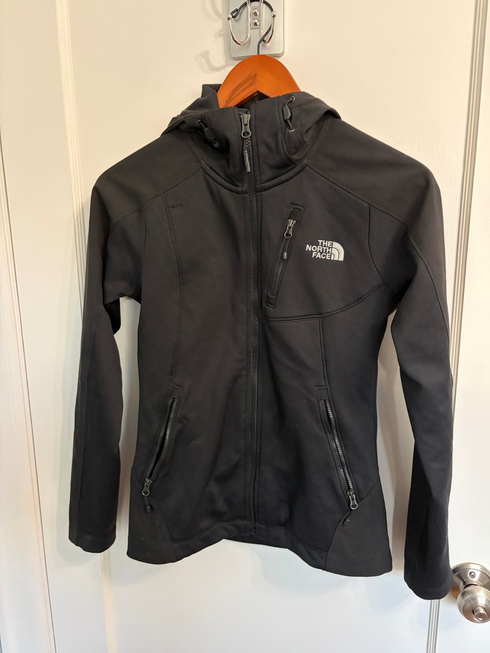 The North Face Women's Softshell Hooded Jacket Black Fitted Full Zip XS *Snags